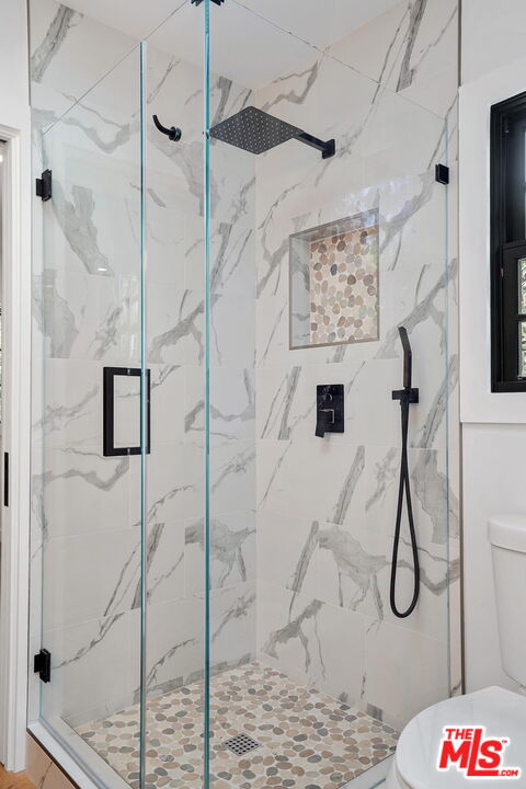 4130 Verdugo View Drive Los Angeles, CA 90065 - Photo 23 of 36 a bathroom with a shower