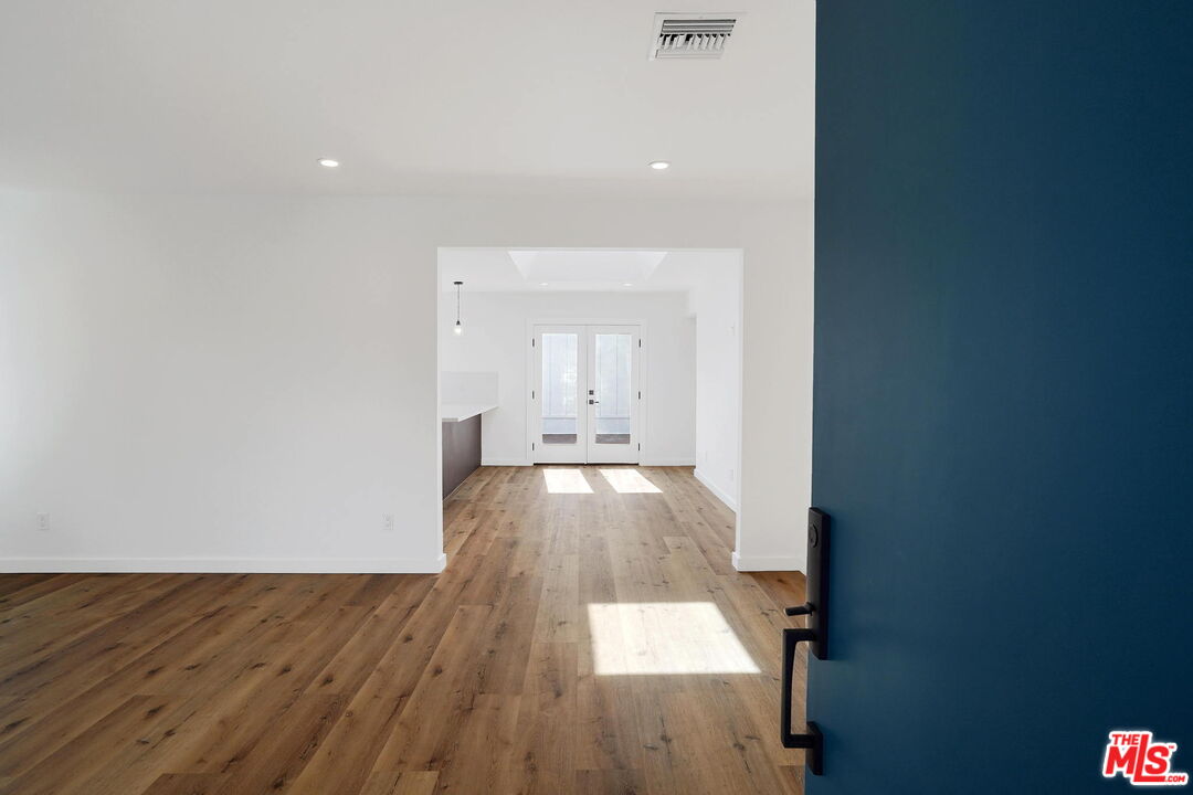 4130 Verdugo View Drive Los Angeles, CA 90065 - Photo 5 of 36 a view of gallery with wooden floor