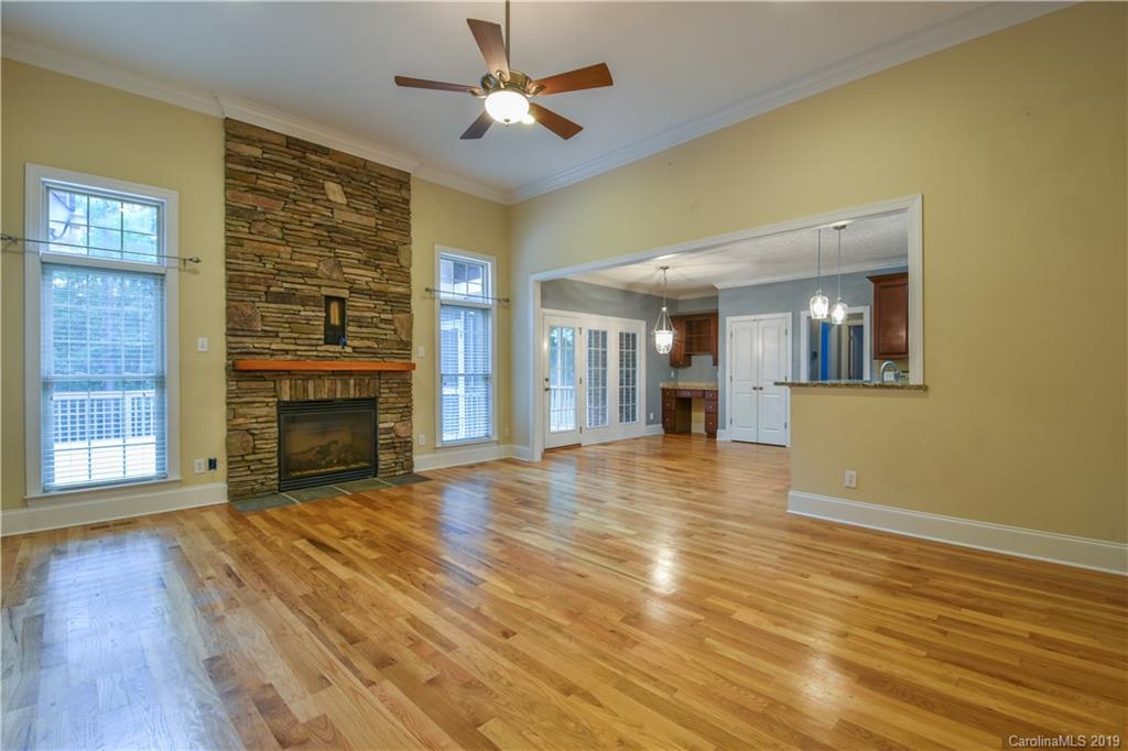 7330 Bay Ridge Drive Denver, NC 28037 - Photo 8 of 31 Gallery Image 8