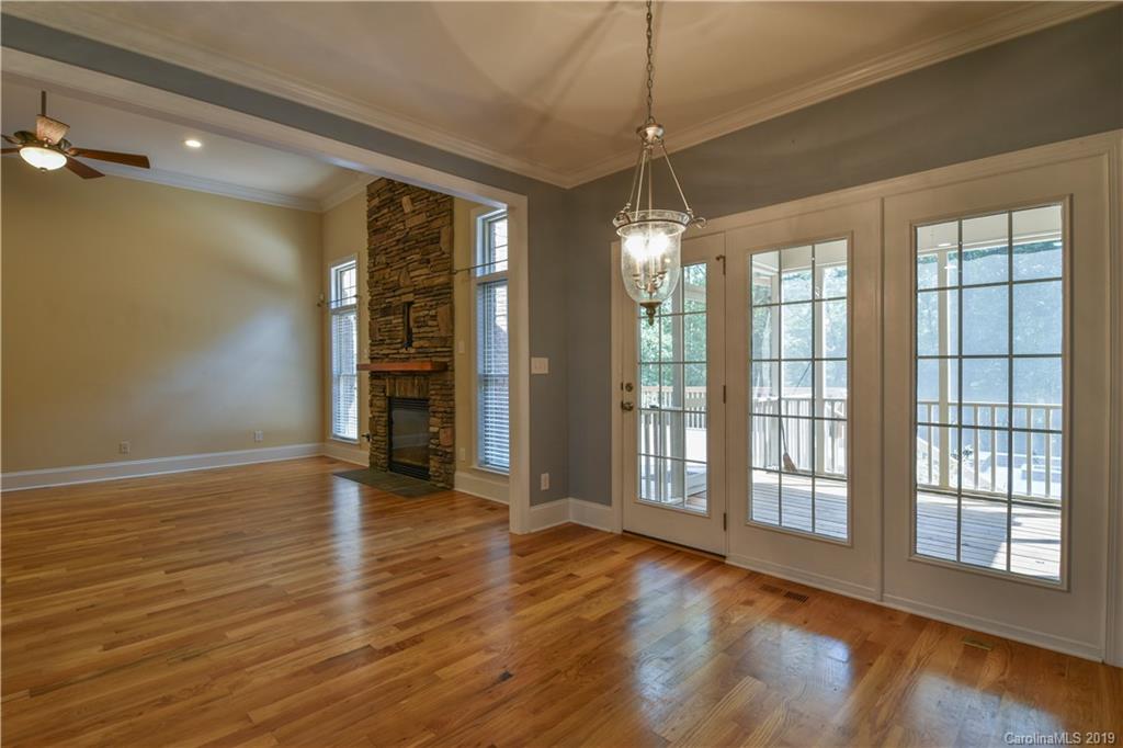 7330 Bay Ridge Drive Denver, NC 28037 - Photo 10 of 31 Gallery Image 10