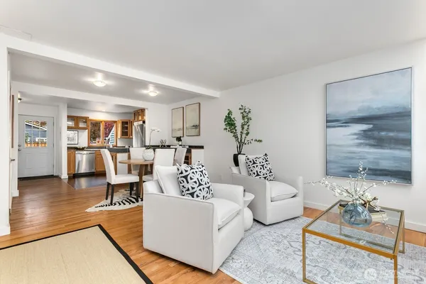 $695,000 | 1816 East Jefferson Street, Unit B, Seattle, WA 98122