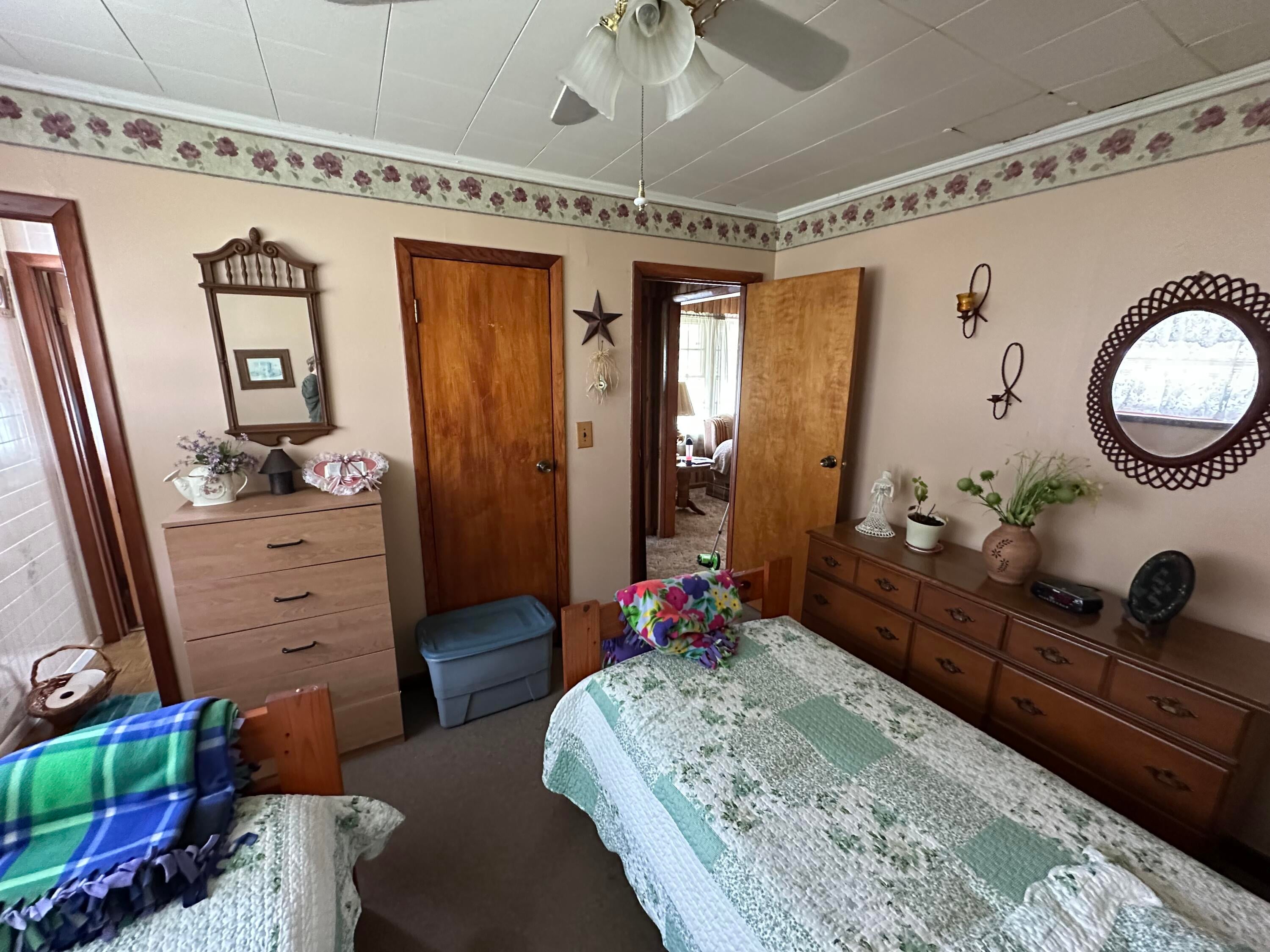54 Baby Farms Road Peterstown, WV 24963 - Photo 26 of 45 Gallery Image 26