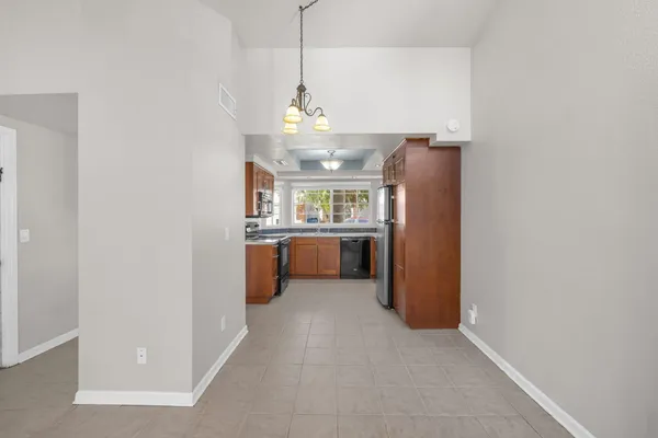 $1,900 | 3513 East Le Marche Avenue, Phoenix, AZ 85032