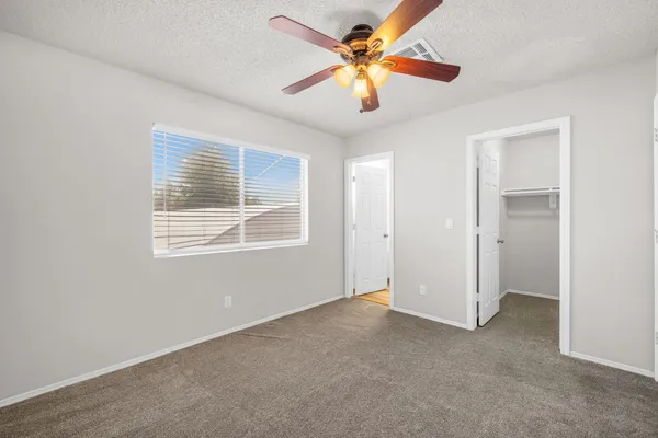 $1,900 | 3513 East Le Marche Avenue, Phoenix, AZ 85032