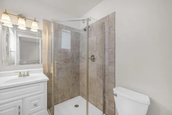 $1,900 | 3513 East Le Marche Avenue, Phoenix, AZ 85032