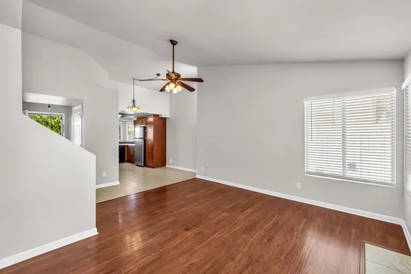 $1,900 | 3513 East Le Marche Avenue, Phoenix, AZ 85032