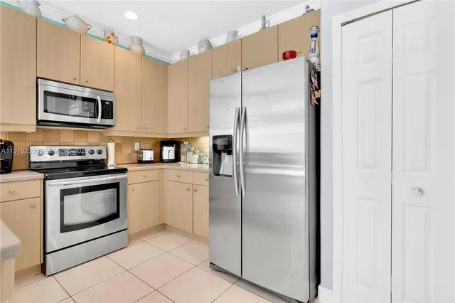 $659,000 | 12415 Southwest 122nd Path, Miami, FL 33186