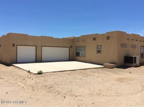 6700 East Andrada Road Sahuarita, AZ 85629 - Photo 2 of 27