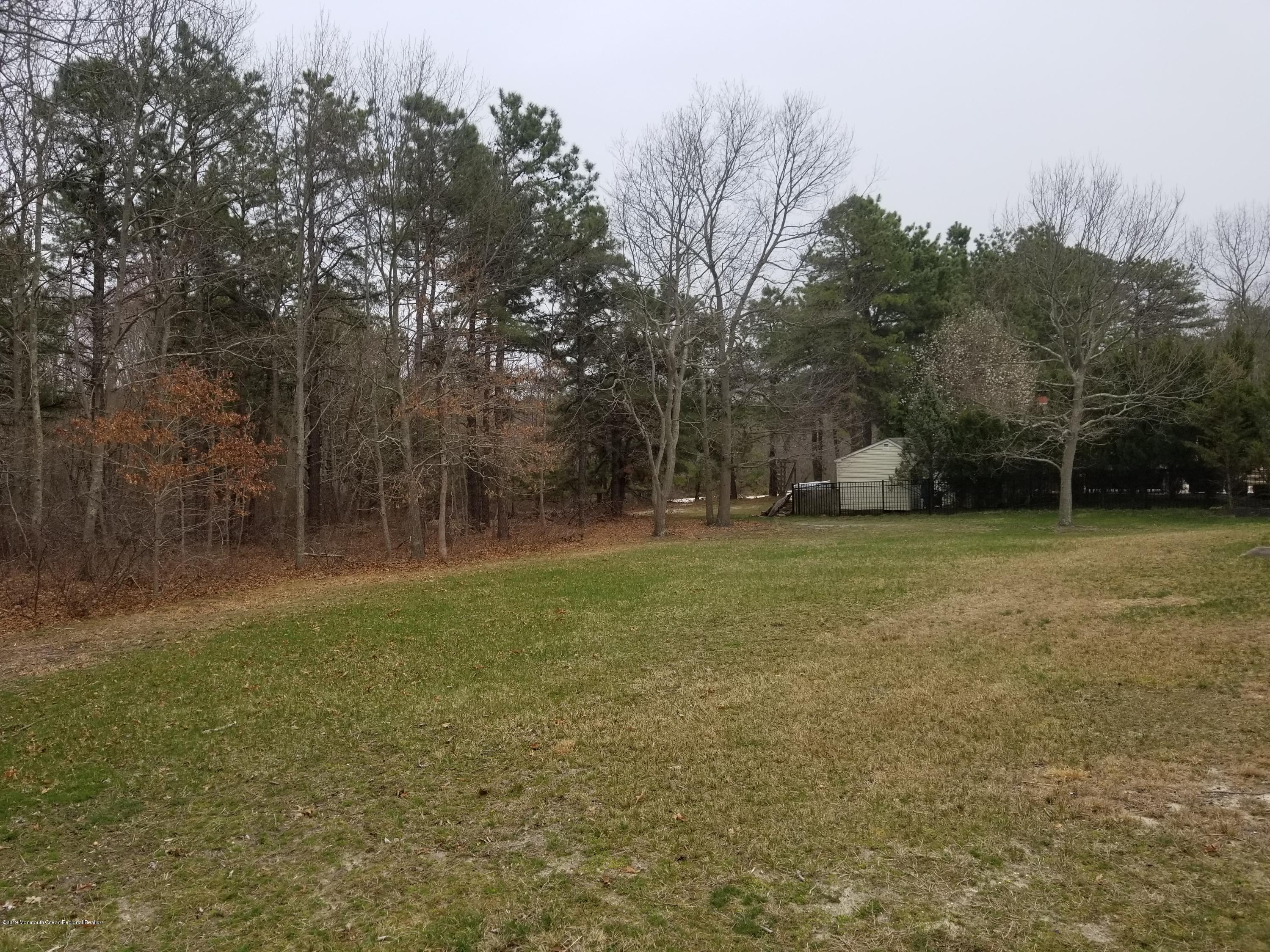 18 Nate Lane Howell, NJ 07731 - Photo 27 of 29 20190412_082115