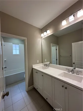 $5,150 | 146 Stallion, Irvine, CA 92602