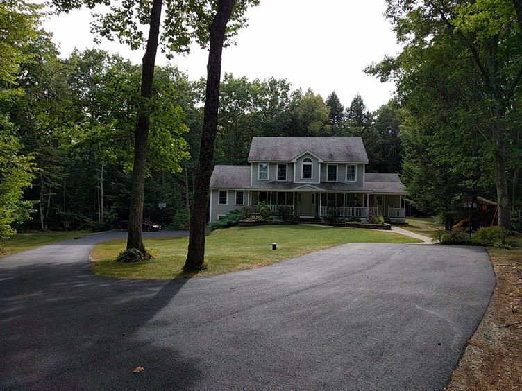 36 Wentworth Road Berwick, ME 03901 - Photo 2 of 37 Gallery Image 2