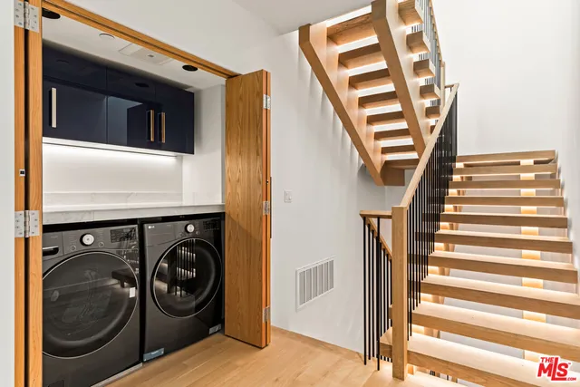 $2,450,000 | 212 Bay Street, Unit 101, Santa Monica, CA 90405