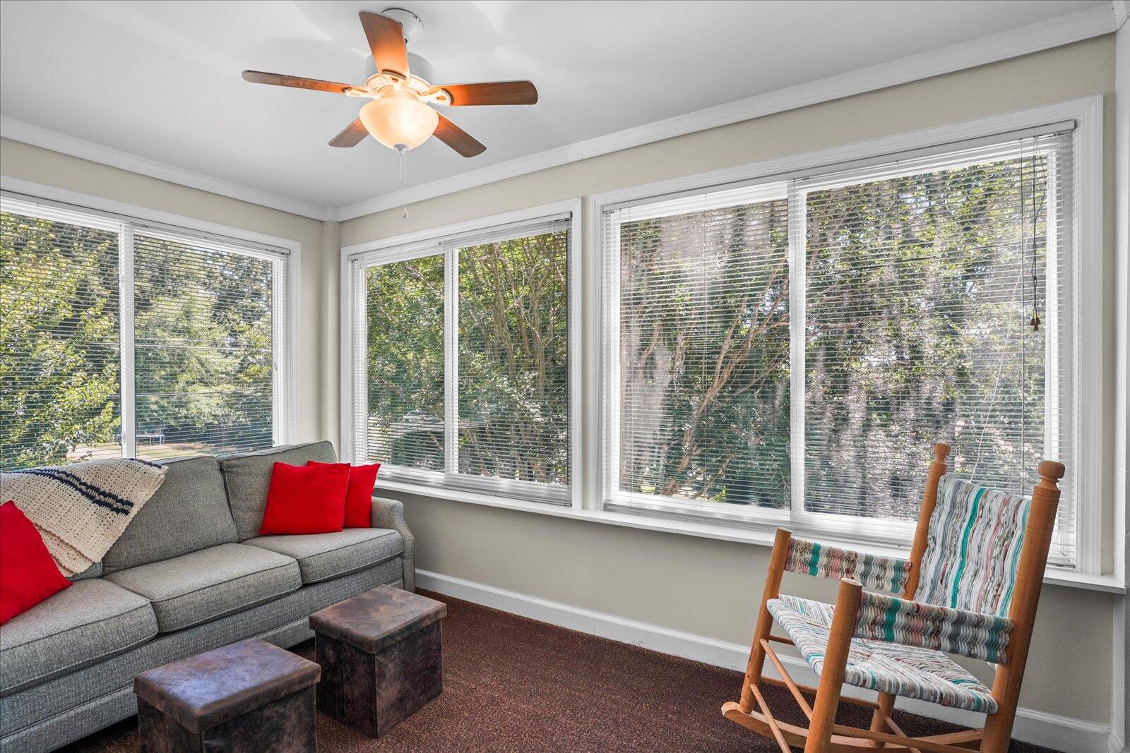 4113 East Ridge Drive Chattanooga, TN 37412 - Photo 8 of 37 08-4113 E Ridge Dr-8