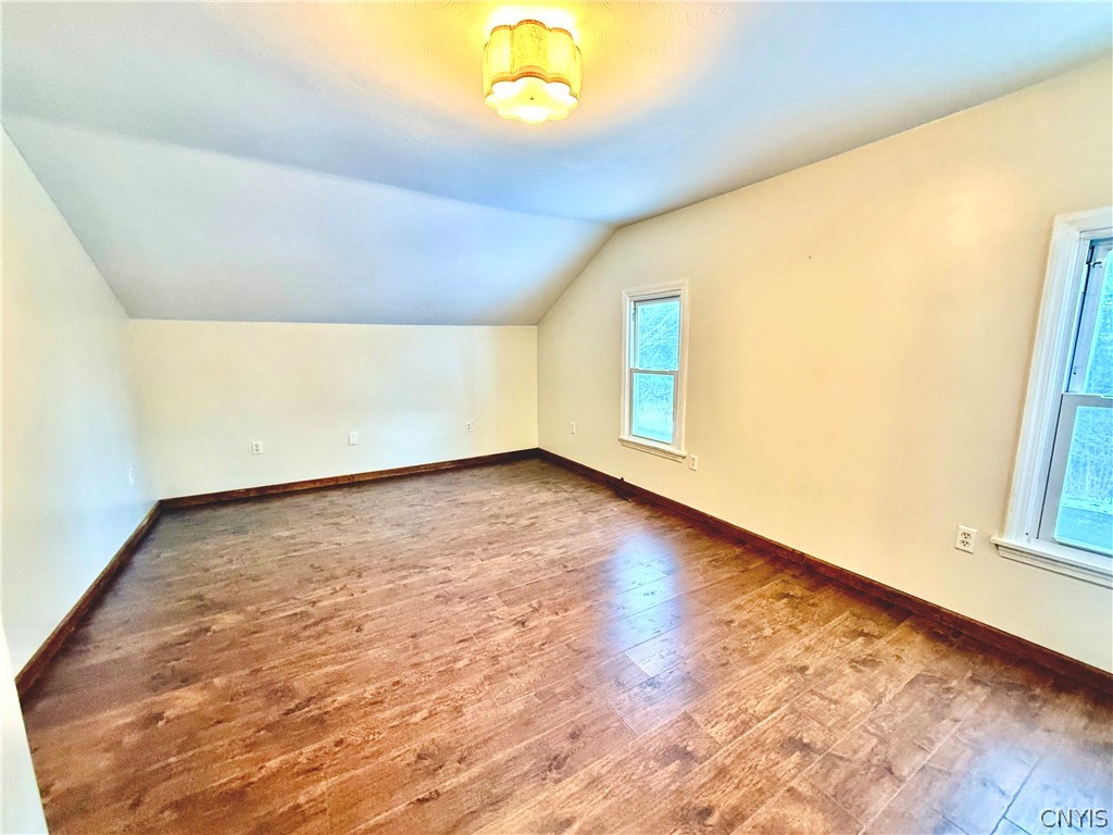 3292 Simmons Road Vernon, NY 13477 - Photo 25 of 38