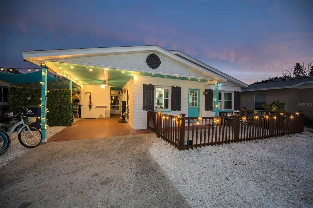 305 15th Avenue Indian Rocks Beach, FL 33785 - Photo 5 of 90