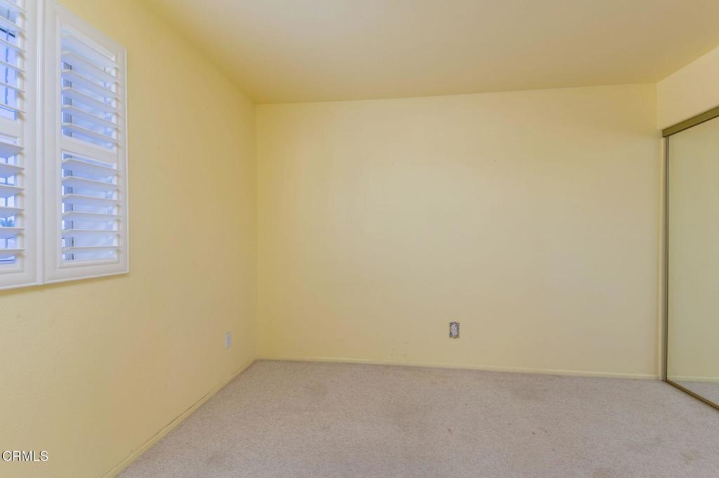 623 Novato Drive Oxnard, CA 93035 - Photo 15 of 22 a view of an empty room