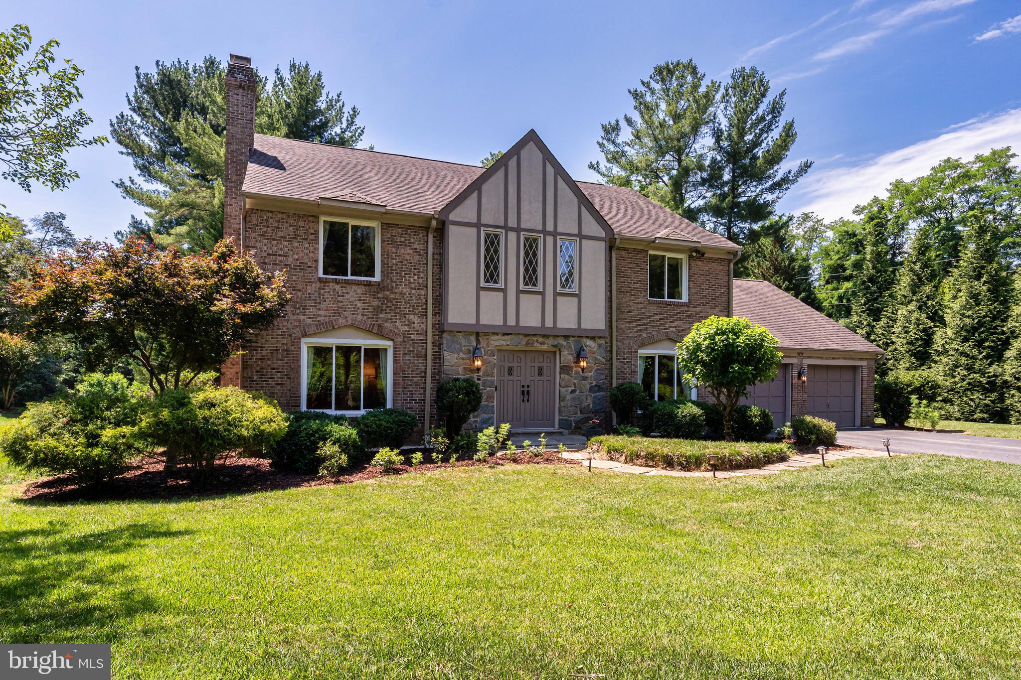 1077 Spring Hill Road McLean, VA 22102 - Photo 2 of 59 Exterior Front
