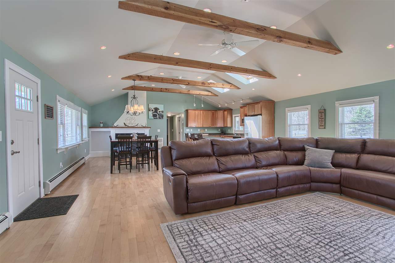 2 Springview Terrace Plaistow, NH 03865 - Photo 12 of 40 Gallery Image 12