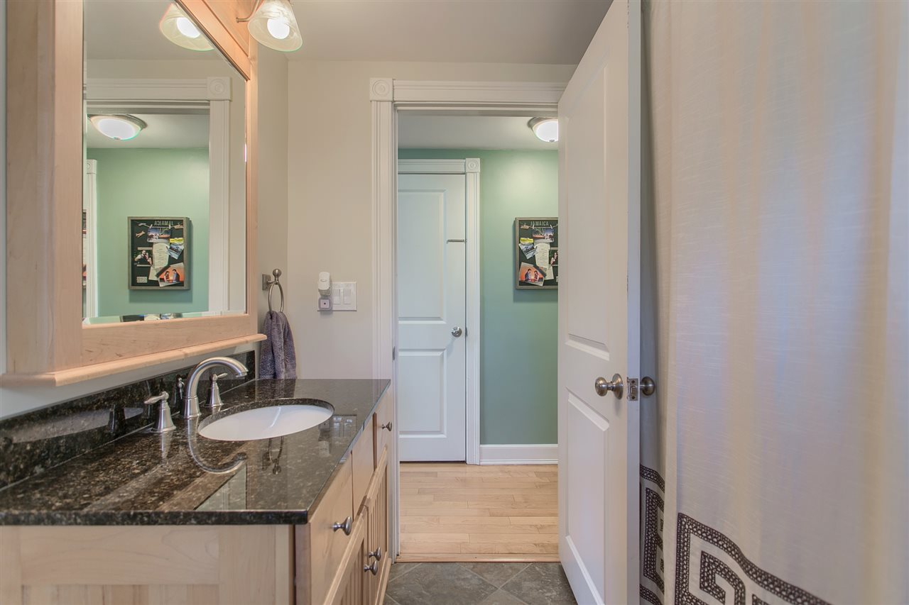 2 Springview Terrace Plaistow, NH 03865 - Photo 18 of 40 Gallery Image 18