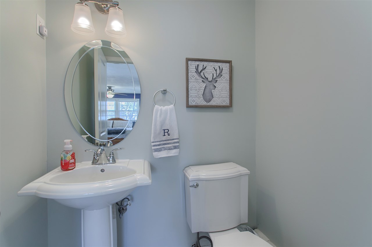 2 Springview Terrace Plaistow, NH 03865 - Photo 27 of 40 Gallery Image 27