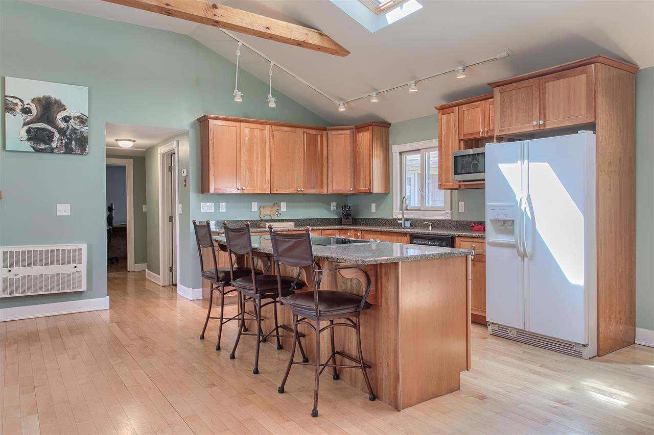 2 Springview Terrace Plaistow, NH 03865 - Photo 8 of 40 Gallery Image 8