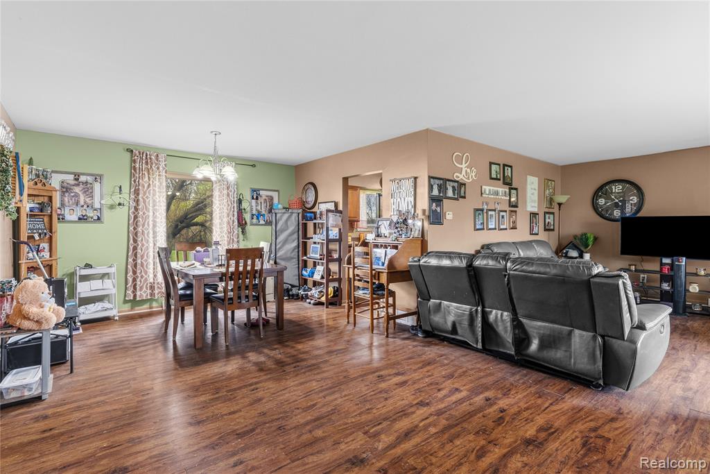 6270 East Dodge Road Mount Morris, MI 48458 - Photo 5 of 31