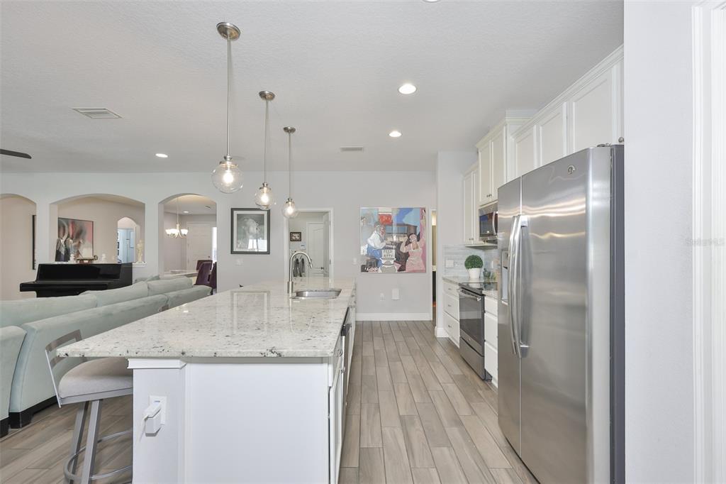 11014 Brahman Ranch Circle Riverview, FL 33578 - Photo 10 of 39