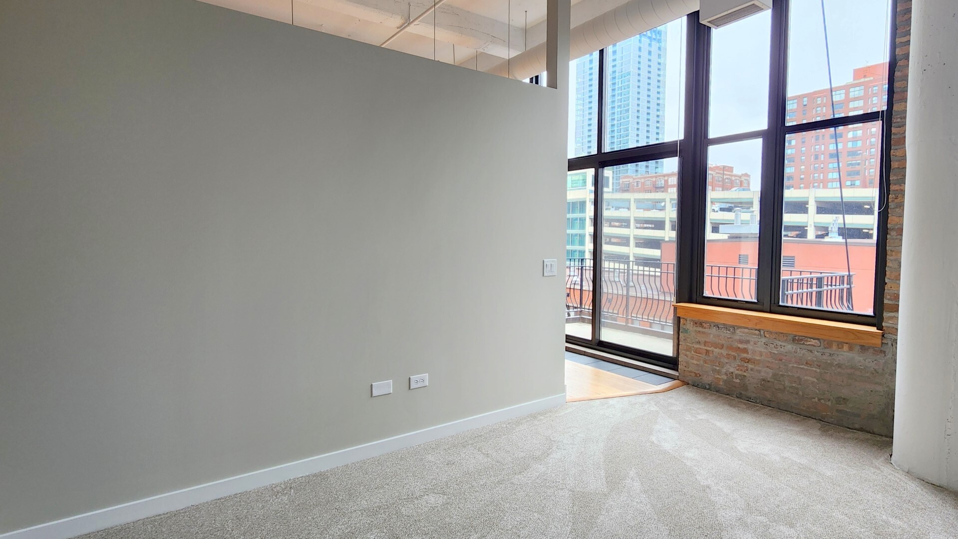 333 West Hubbard Street, Unit 607 Chicago, IL 60654 - Photo 6 of 15