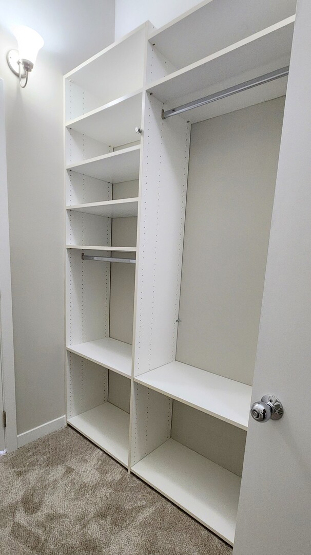 333 West Hubbard Street, Unit 607 Chicago, IL 60654 - Photo 7 of 15 a view of an empty walk in closet