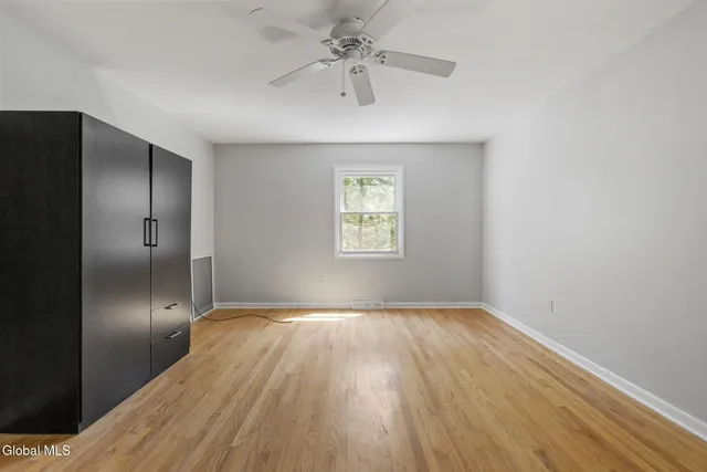 $399,000 | 859 Hereford Way, Niskayuna, NY 12309