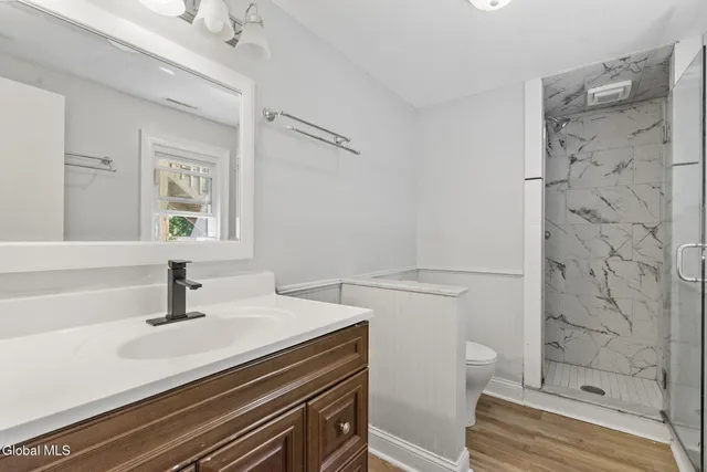 $399,000 | 859 Hereford Way, Niskayuna, NY 12309