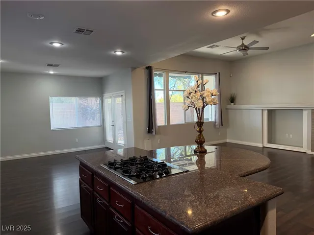 $2,350 | 2846 Grande Valley Drive, Las Vegas, NV 89135
