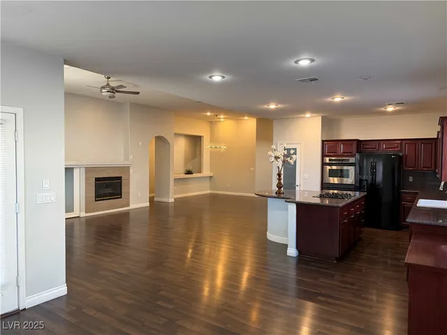 $2,350 | 2846 Grande Valley Drive, Las Vegas, NV 89135