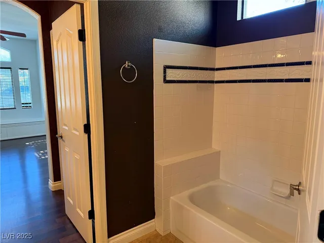 $2,350 | 2846 Grande Valley Drive, Las Vegas, NV 89135