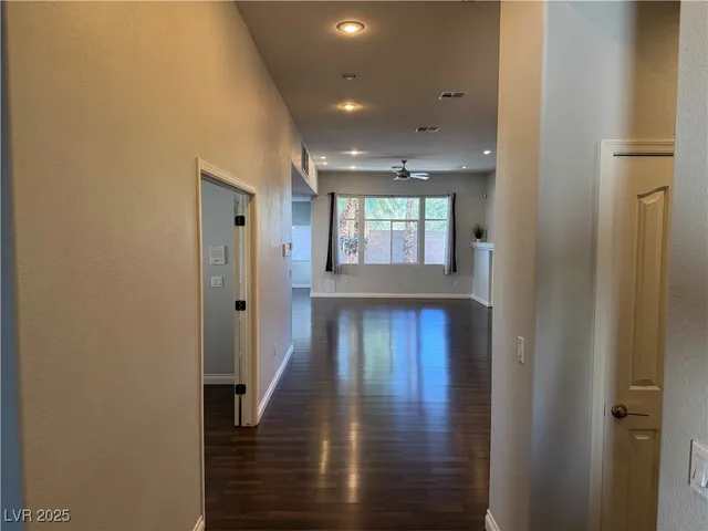 $2,350 | 2846 Grande Valley Drive, Las Vegas, NV 89135