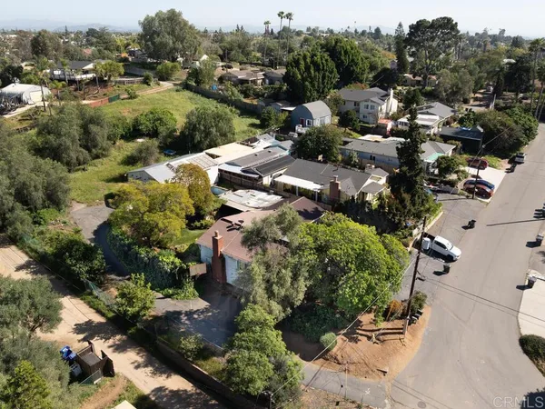 $599,000 | 210 South Orange Avenue, Fallbrook, CA 92028