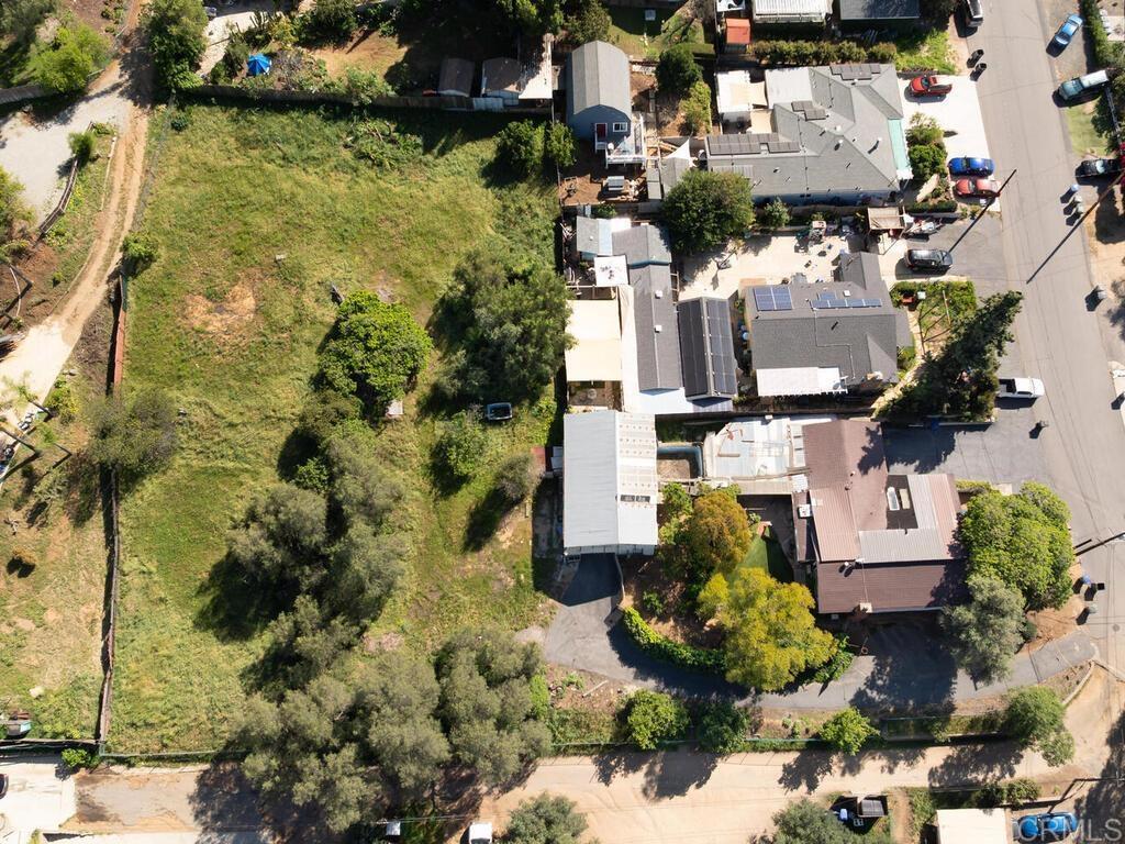 210 South Orange Avenue Fallbrook, CA 92028 - Photo 35 of 40 Shows additional lots behind home