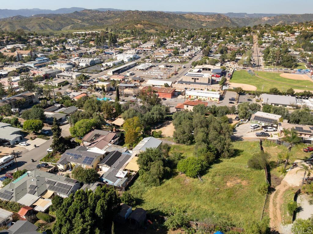 210 South Orange Avenue Fallbrook, CA 92028 - Photo 4 of 40 Vacant lots behind home
