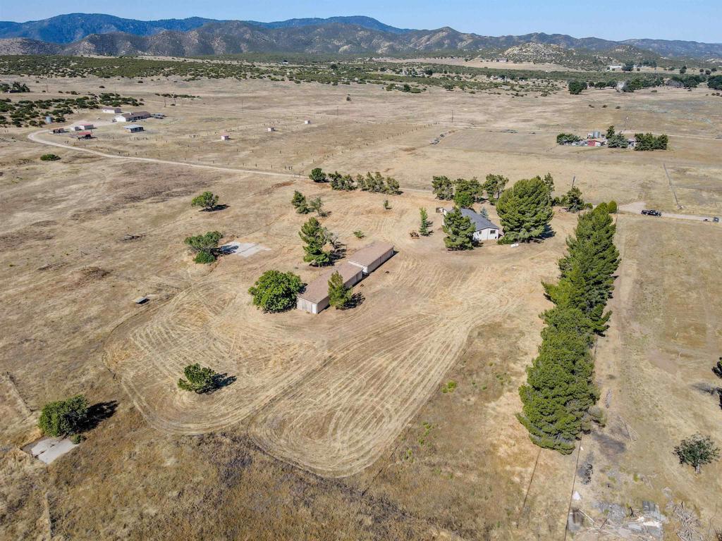 37589 Montezuma Valley Road Ranchita, CA 92066 - Photo 42 of 43 a view of lake with mountain