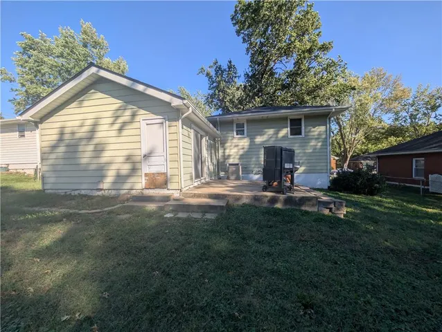 $220,000 | 4204 South Mccoy Street, Independence, MO 64055