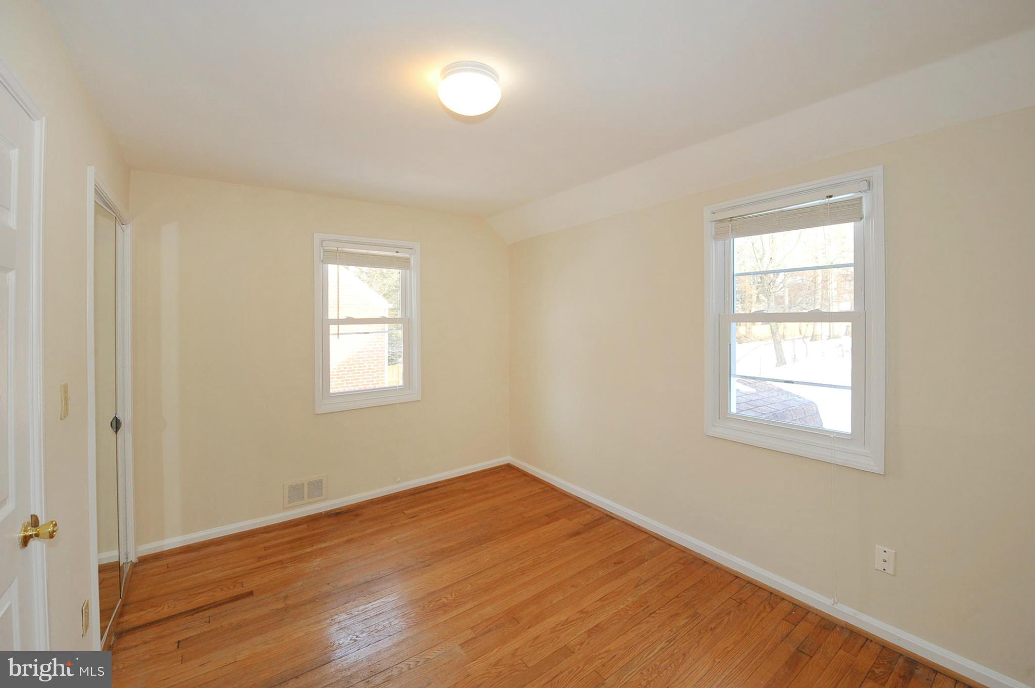 10201 Carson Place Silver Spring, MD 20901 - Photo 6 of 17 Bedroom