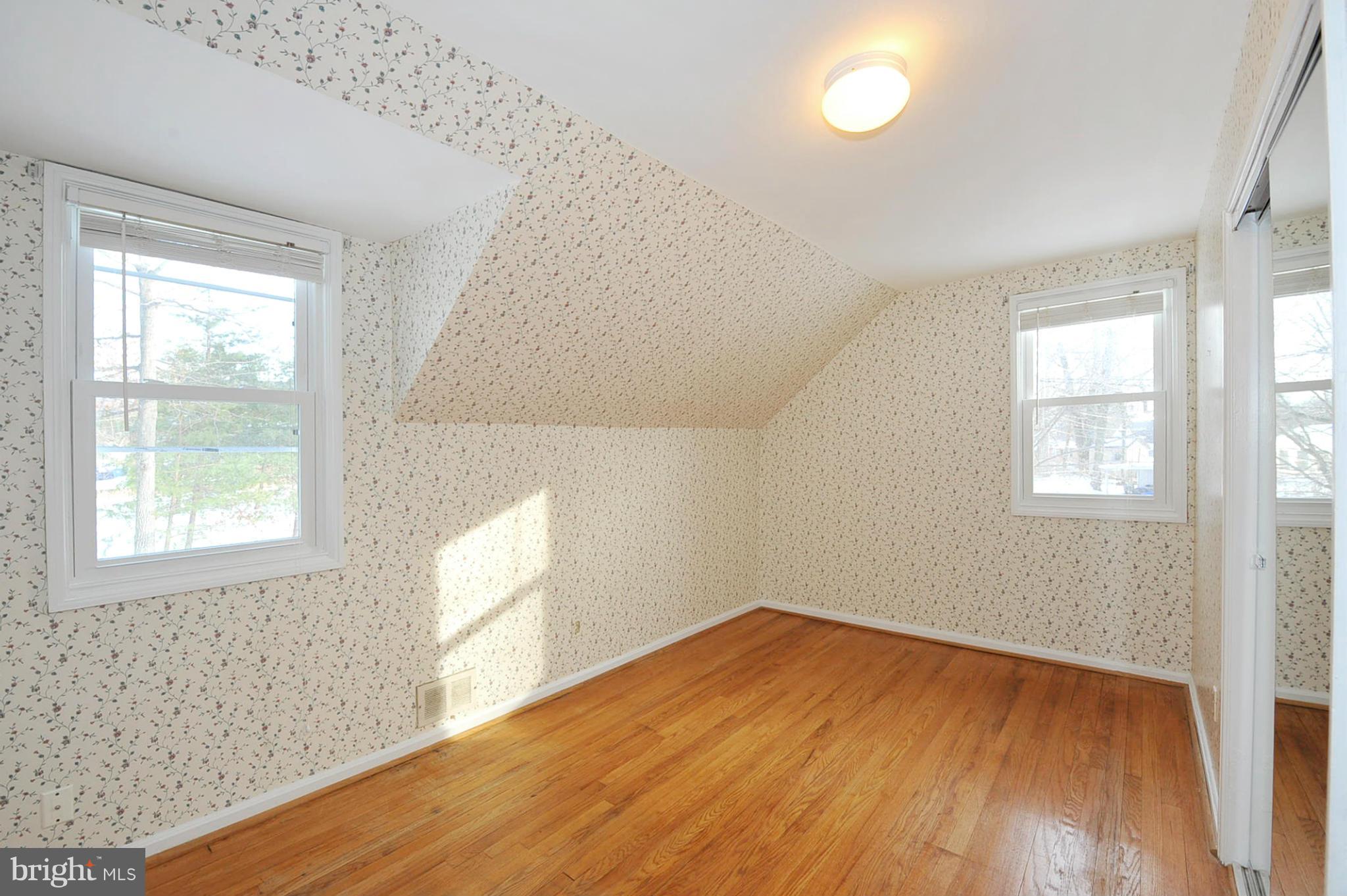 10201 Carson Place Silver Spring, MD 20901 - Photo 10 of 17 Bedroom