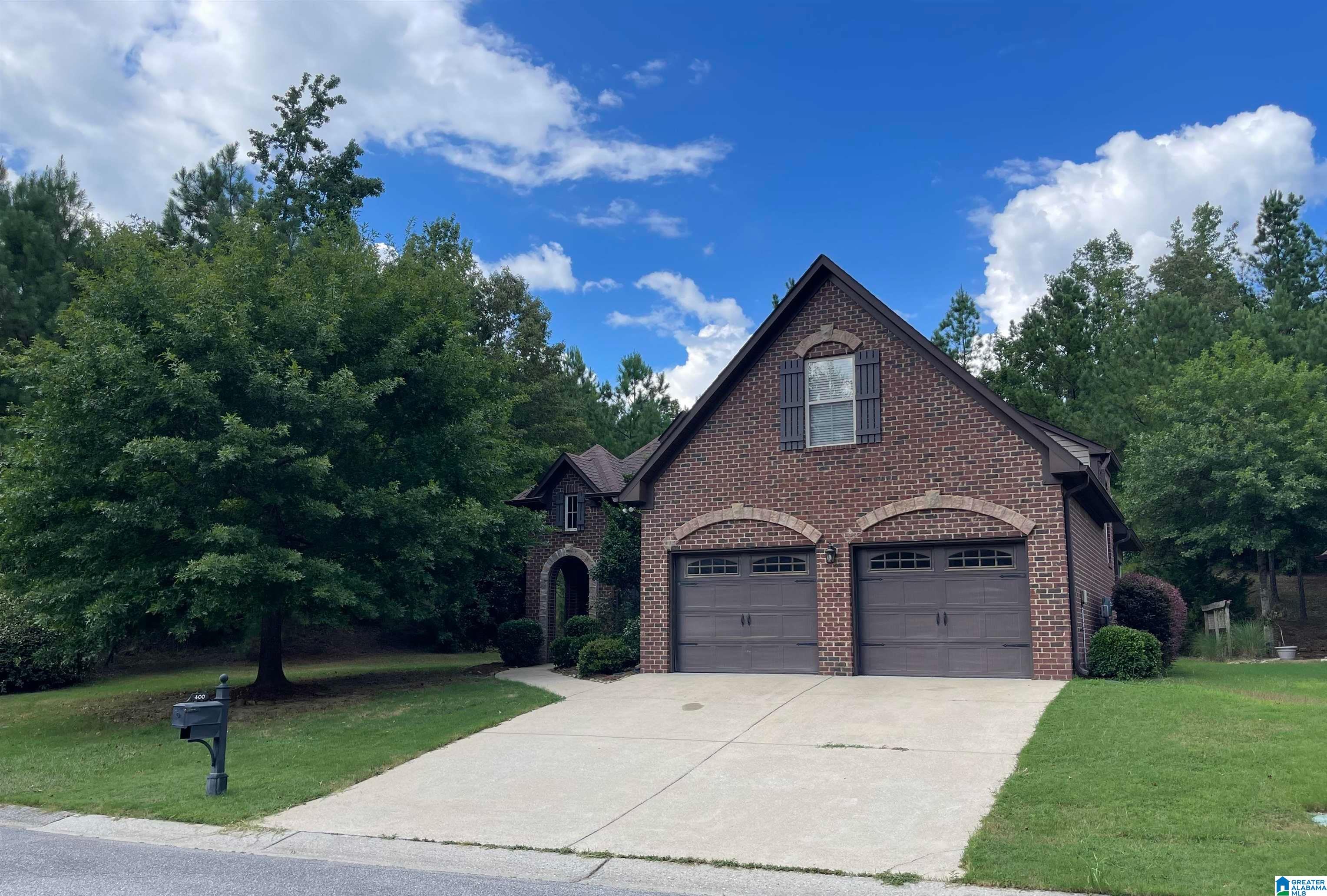 400 Ballantrae Road Pelham, AL 35124 - Photo 2 of 19