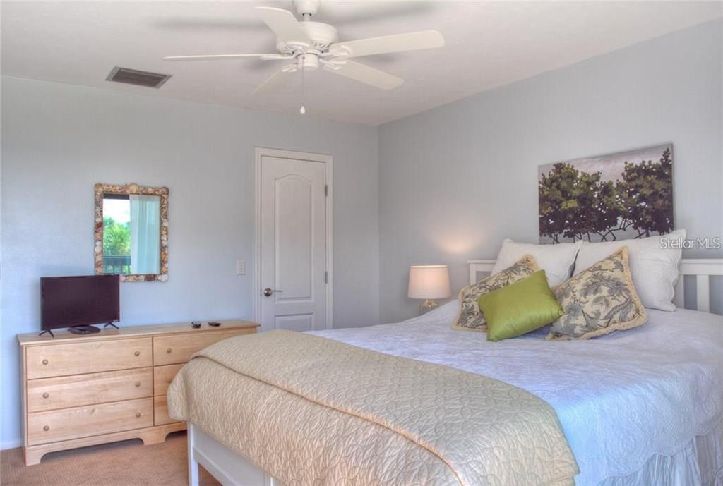 1622 Stickney Point Road, Unit 22202 Sarasota, FL 34231 - Photo 15 of 24