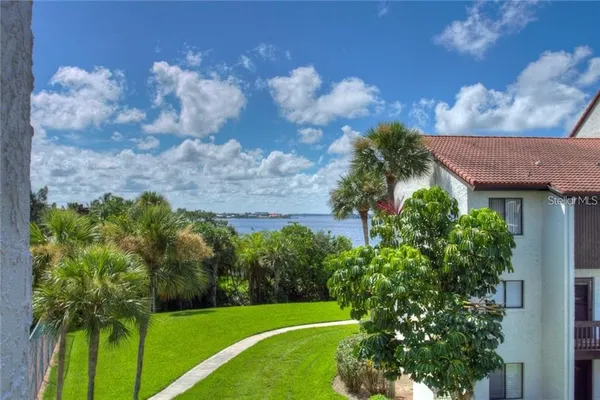 $4,500 | 1622 Stickney Point Road, Unit 22202, Sarasota, FL 34231