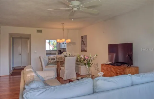 $4,500 | 1622 Stickney Point Road, Unit 22202, Sarasota, FL 34231