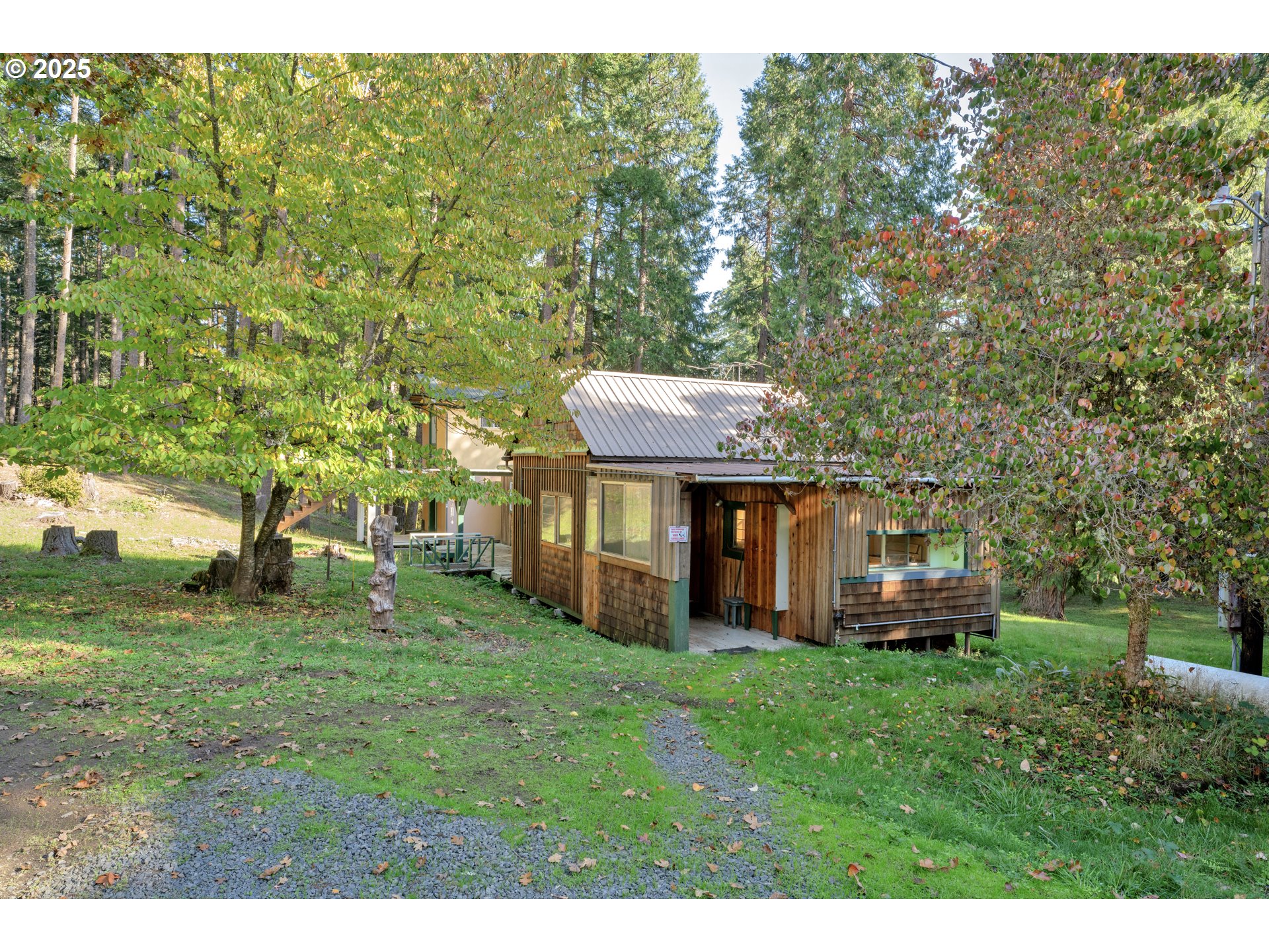72792 Shoestring Road Cottage Grove, OR 97424 - Photo 14 of 43 Gallery Image 14