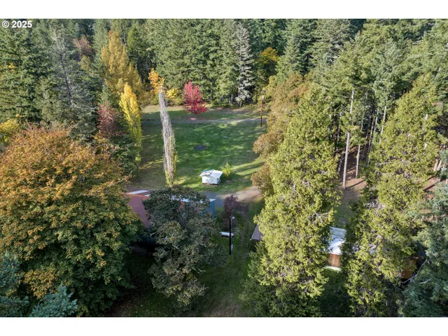 a view of an outdoor space and yard