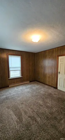 $1 | 7743 West 400 North, Pennville, IN 47369