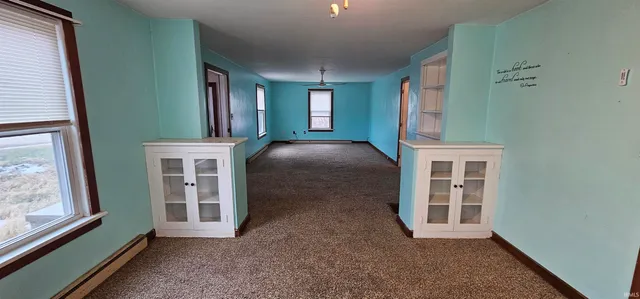 $1 | 7743 West 400 North, Pennville, IN 47369